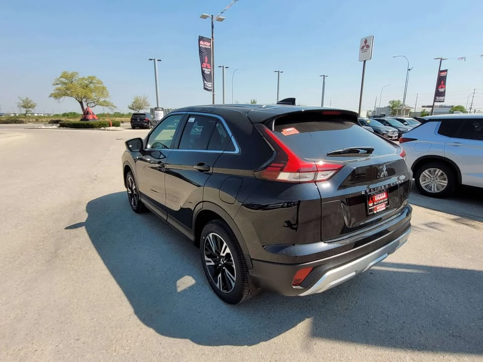 2026 Mitsubishi Eclipse Cross - Image 5 of 12