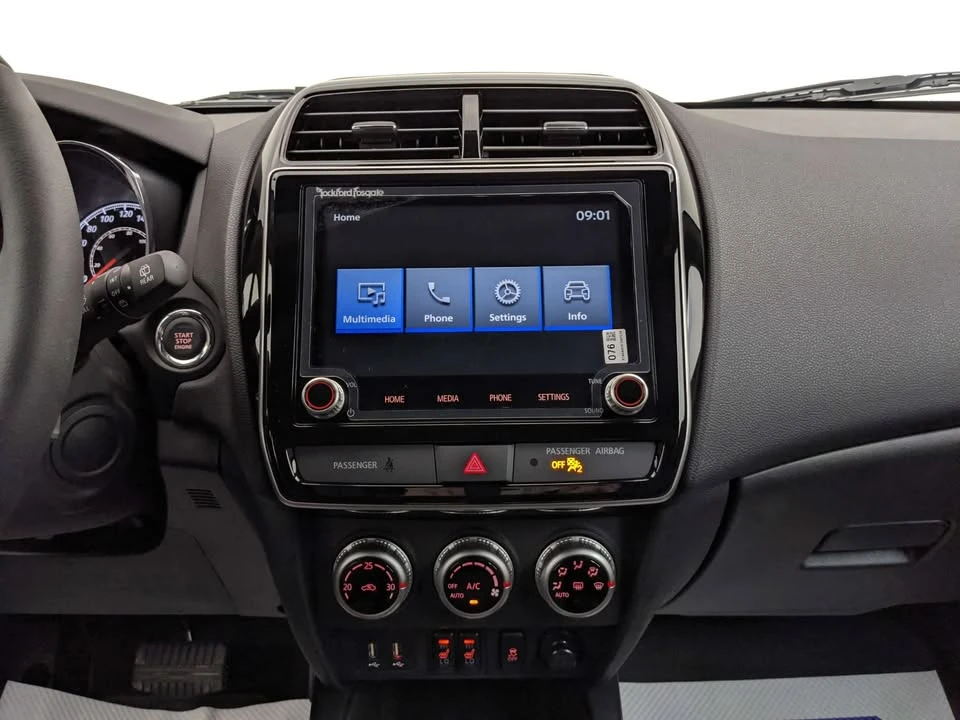 2026 Mitsubishi Eclipse Cross - Image 16 of 20