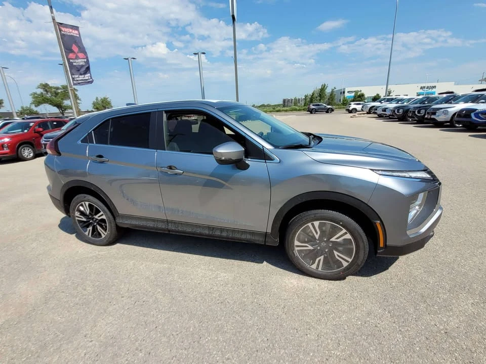 2026 Mitsubishi Eclipse Cross - Image 4 of 13