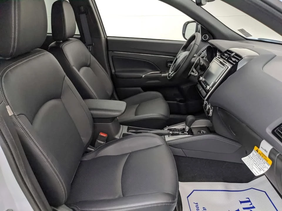 2026 Mitsubishi Eclipse Cross - Image 9 of 20