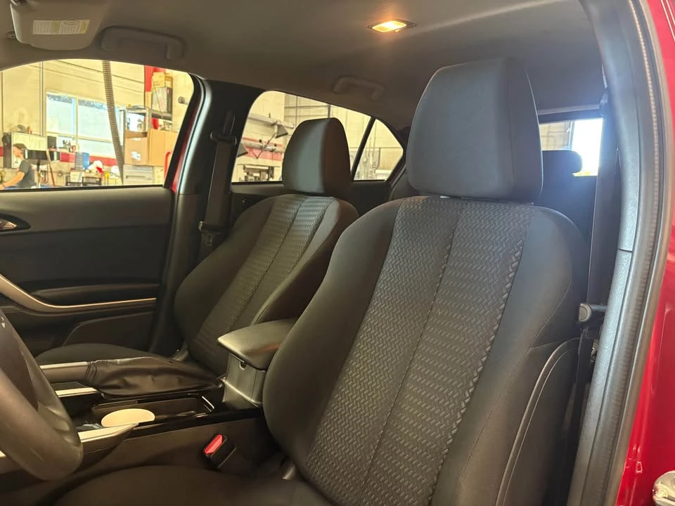 2026 Mitsubishi Eclipse Cross - Image 7 of 12