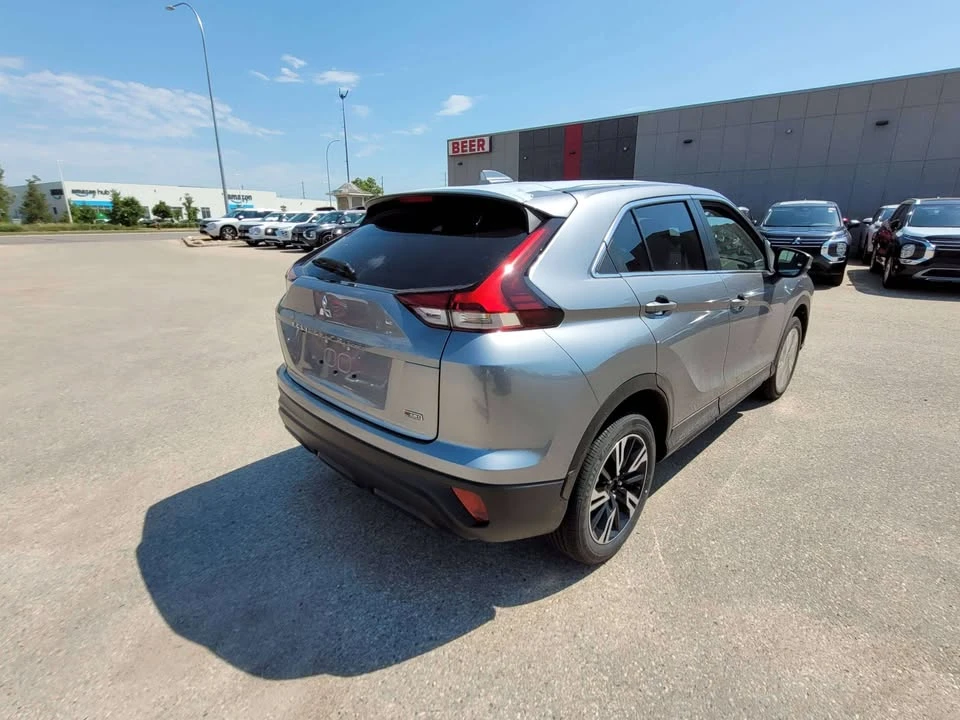 2026 Mitsubishi Eclipse Cross - Image 5 of 13