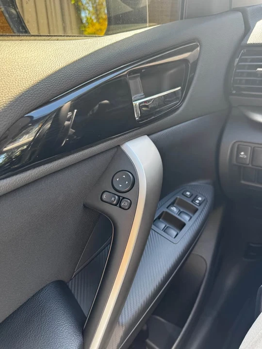 2026 Mitsubishi Eclipse Cross - Image 16 of 17