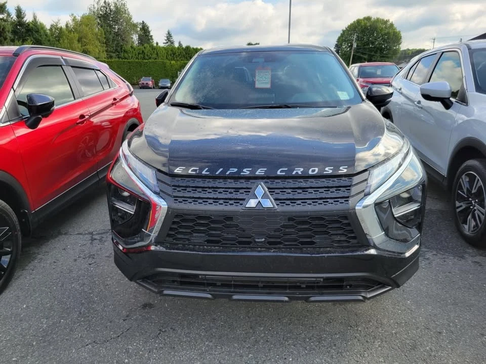 2026 Mitsubishi Eclipse Cross - Image 2 of 4
