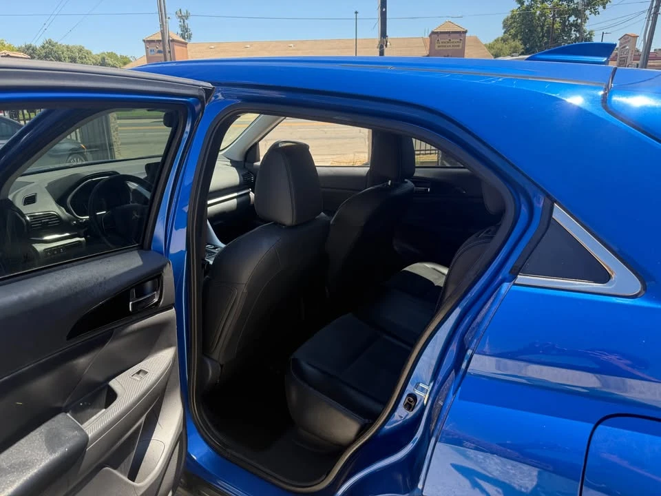 2026 Mitsubishi Eclipse Cross - Image 12 of 20
