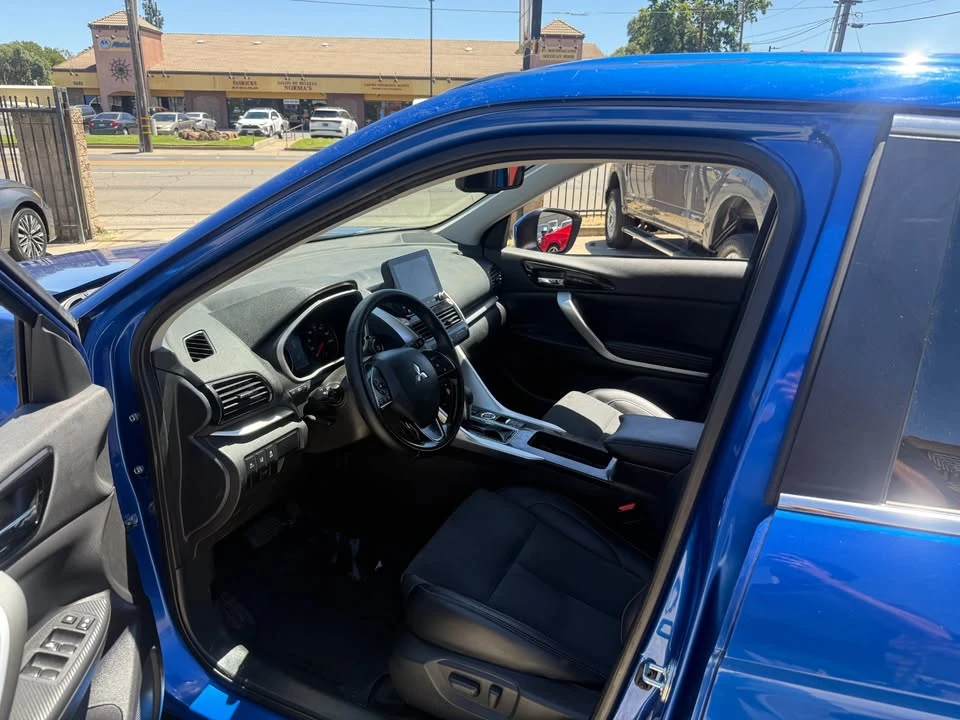 2026 Mitsubishi Eclipse Cross - Image 11 of 20