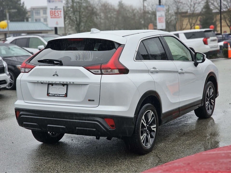 2026 Mitsubishi Eclipse Cross - Image 5 of 20