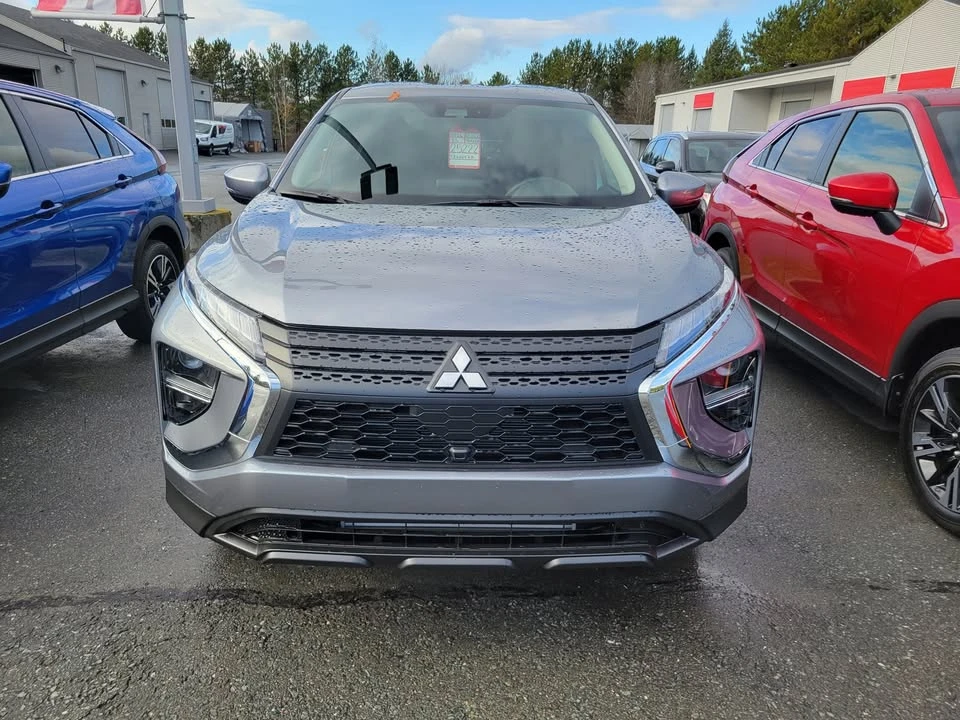 2026 Mitsubishi Eclipse Cross - Image 3 of 4