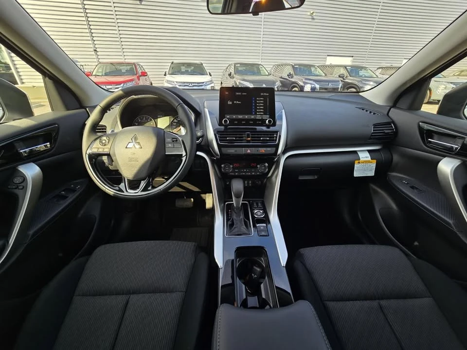 2026 Mitsubishi Eclipse Cross - Image 12 of 20