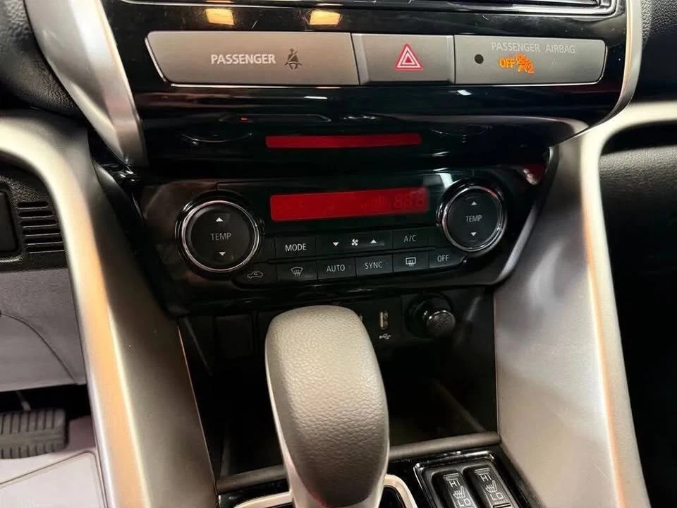 2026 Mitsubishi Eclipse Cross - Image 18 of 20