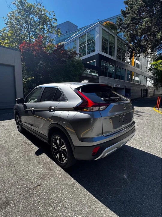 2026 Mitsubishi Eclipse Cross - Image 6 of 17