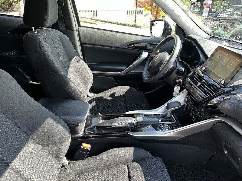 2026 Mitsubishi Eclipse Cross - Image 10 of 10