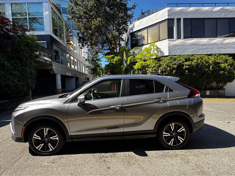 2026 Mitsubishi Eclipse Cross - Image 5 of 17