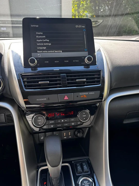 2026 Mitsubishi Eclipse Cross - Image 15 of 17