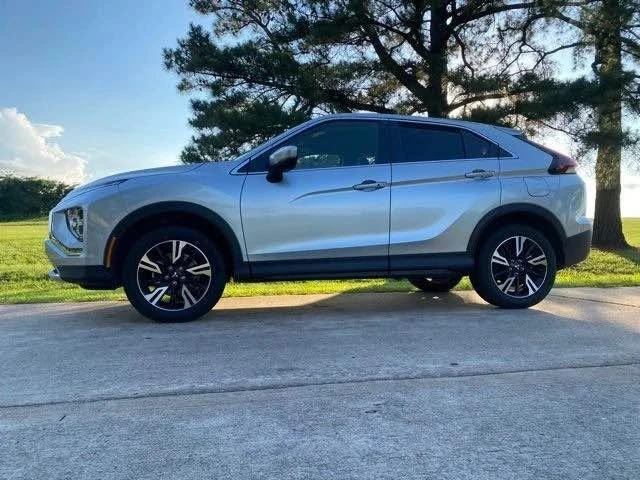 2026 Mitsubishi Eclipse Cross - Image 5 of 8