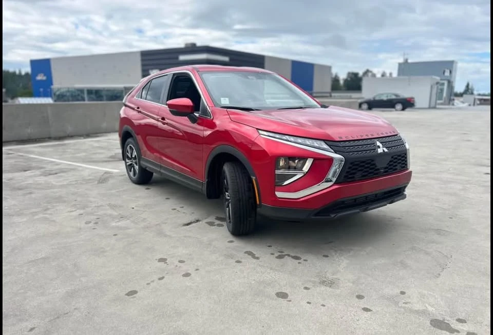 2026 Mitsubishi Eclipse Cross - Image 3 of 15