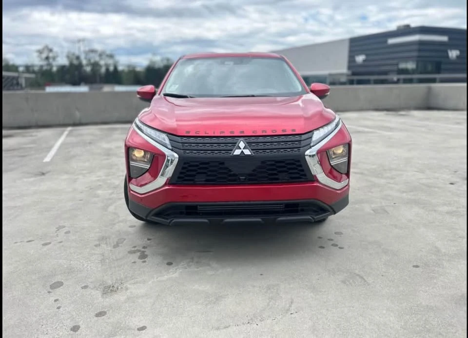 2026 Mitsubishi Eclipse Cross - Image 2 of 15