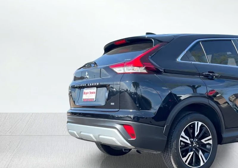 2026 Mitsubishi Eclipse Cross - Image 9 of 18