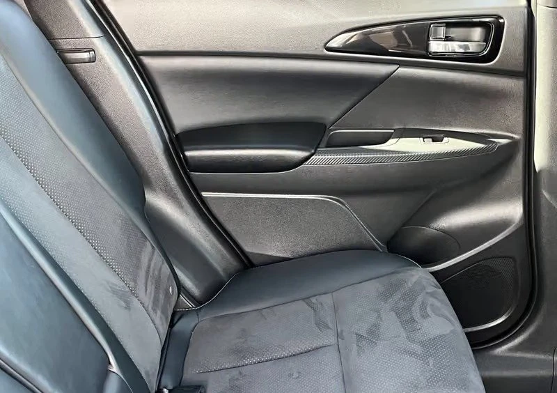 2026 Mitsubishi Eclipse Cross - Image 12 of 18
