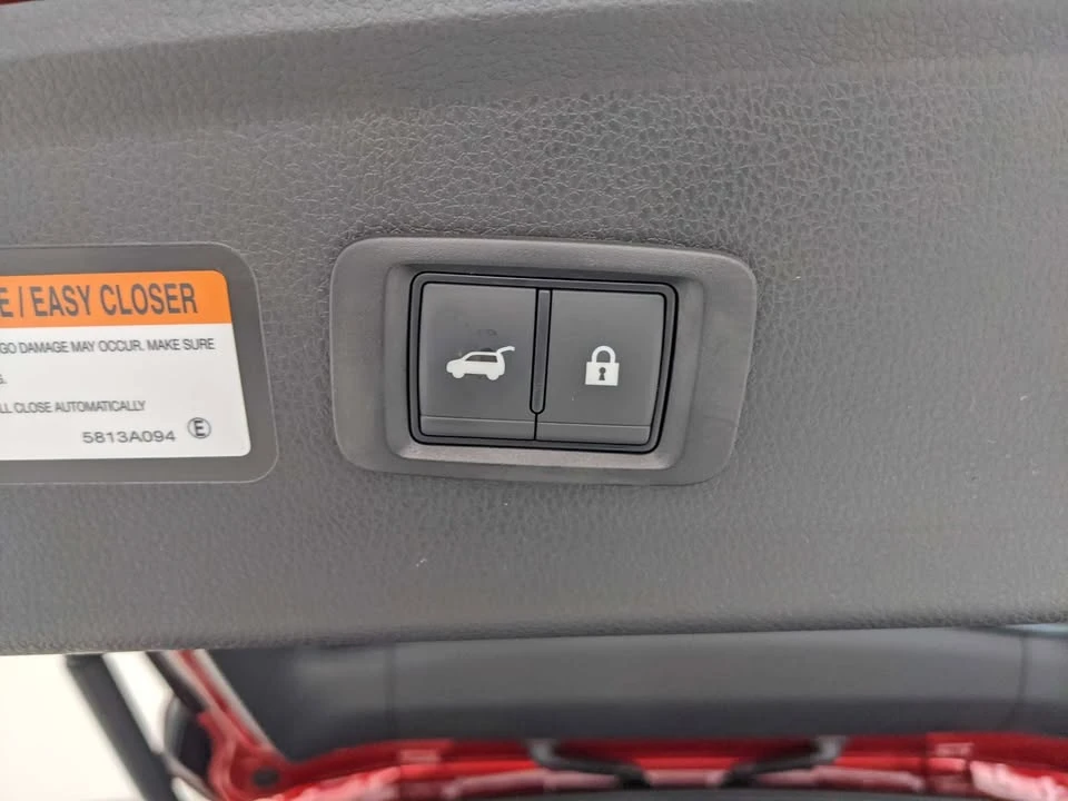 2026 Mitsubishi Eclipse Cross - Image 4 of 20
