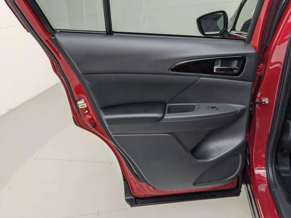 2026 Mitsubishi Eclipse Cross - Image 11 of 20