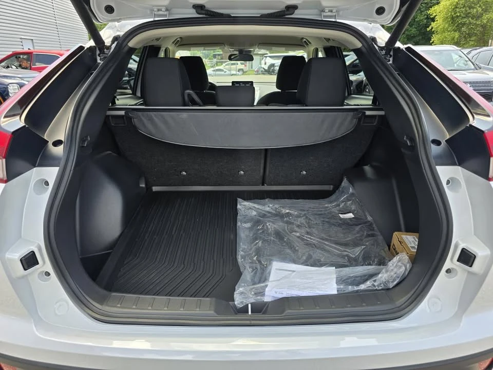 2026 Mitsubishi Eclipse Cross - Image 8 of 20