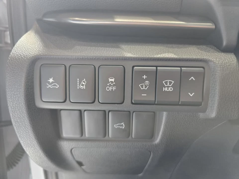 2026 Mitsubishi Eclipse Cross - Image 15 of 20