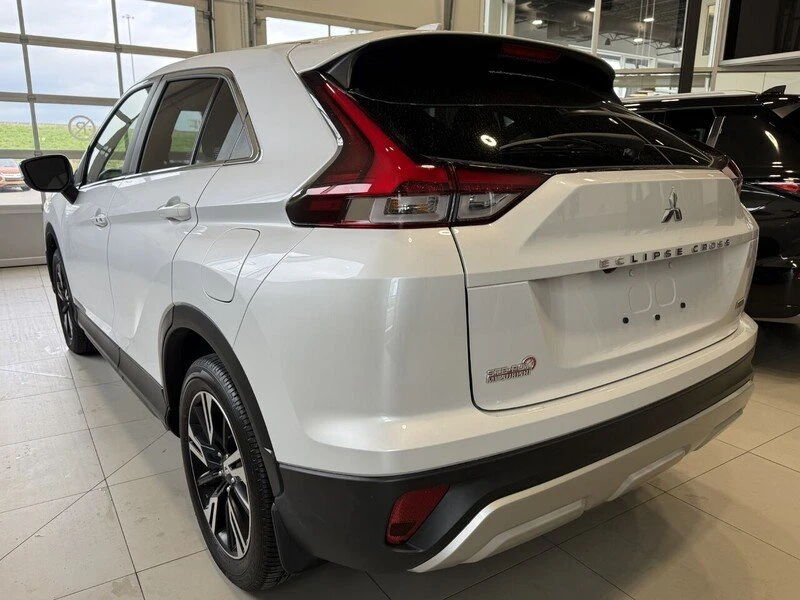 2026 Mitsubishi Eclipse Cross - Image 3 of 11