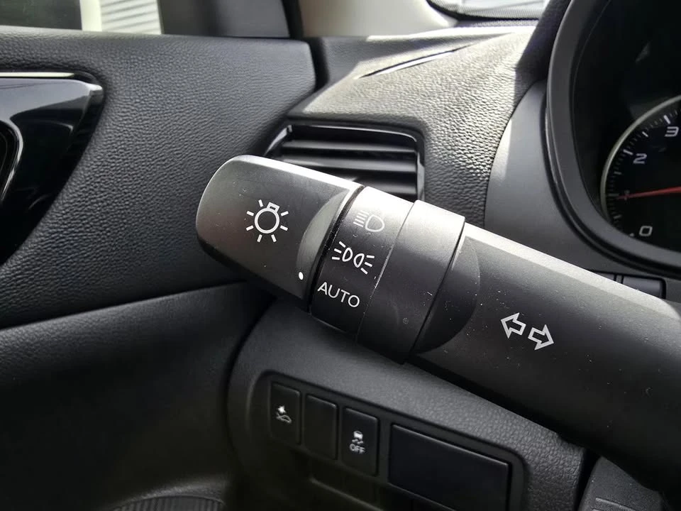2026 Mitsubishi Eclipse Cross - Image 9 of 18