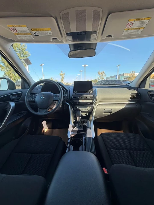 2026 Mitsubishi Eclipse Cross - Image 9 of 11
