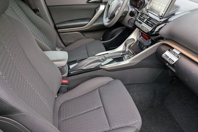 2026 Mitsubishi Eclipse Cross - Image 17 of 17