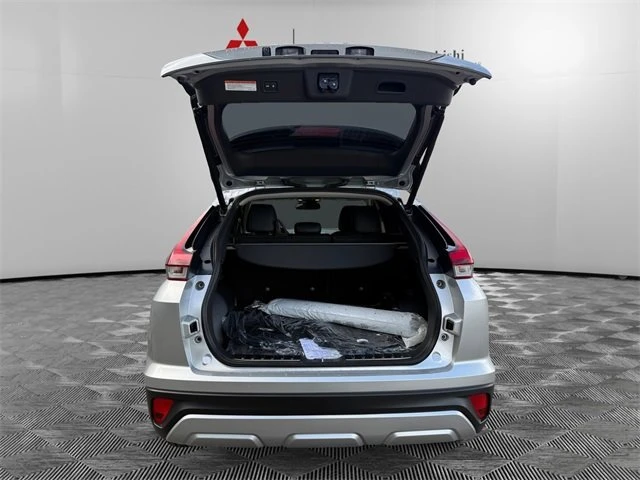 2026 Mitsubishi Eclipse Cross - Image 9 of 20