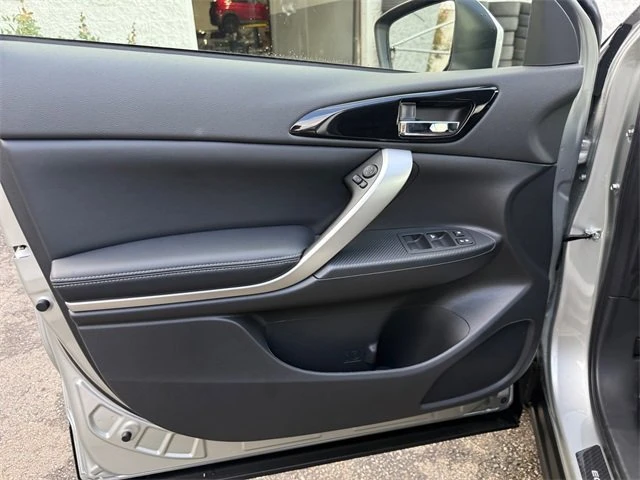 2026 Mitsubishi Eclipse Cross - Image 11 of 20