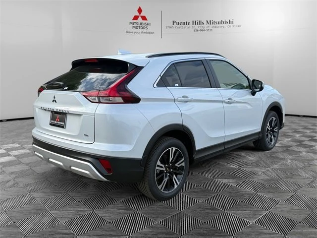 2026 Mitsubishi Eclipse Cross - Image 5 of 20