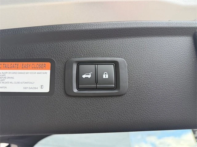 2026 Mitsubishi Eclipse Cross - Image 10 of 20