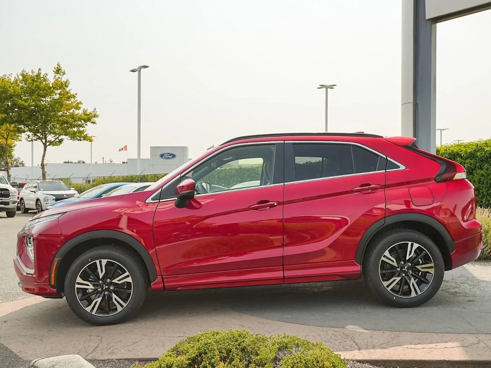 2026 Mitsubishi Eclipse Cross - Image 9 of 20