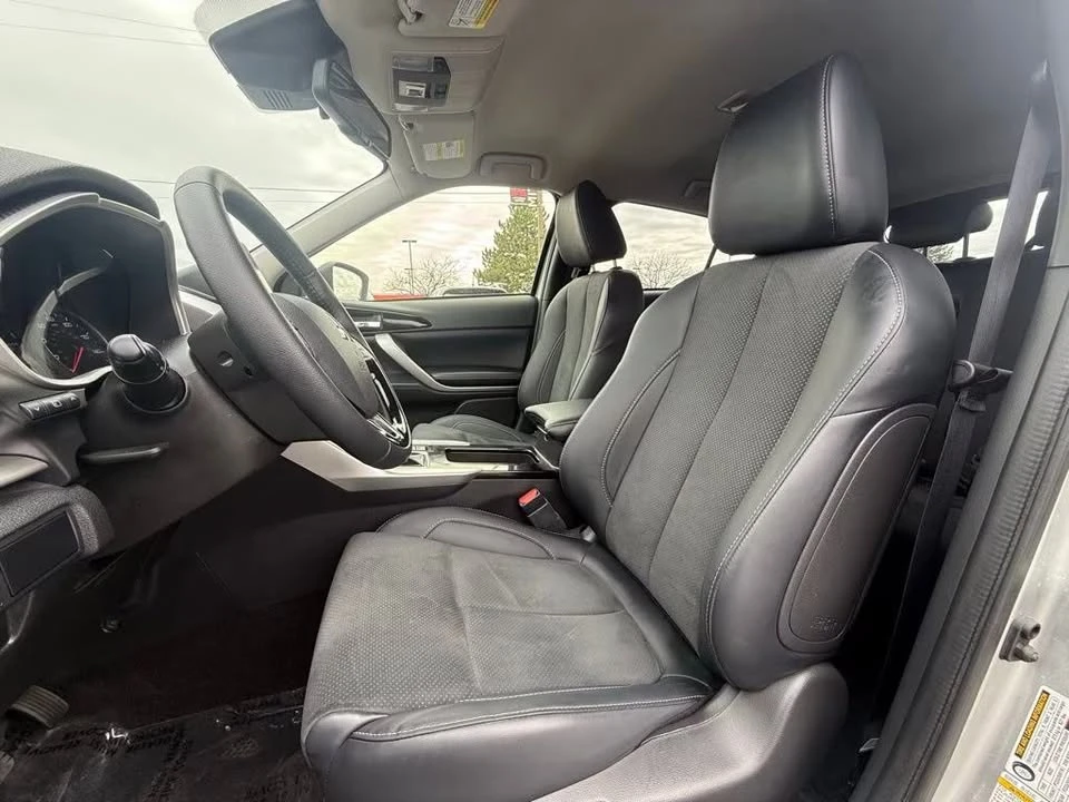 2026 Mitsubishi Eclipse Cross - Image 5 of 16