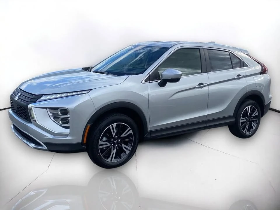 2026 Mitsubishi Eclipse Cross - Image 2 of 3