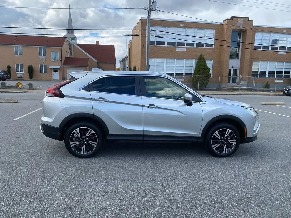 2026 Mitsubishi Eclipse Cross - Image 3 of 3