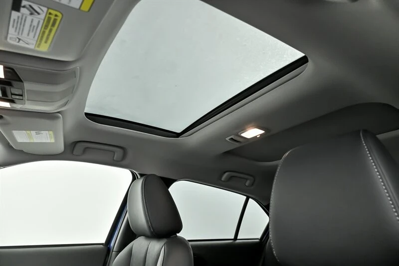 2026 Mitsubishi Eclipse Cross - Image 14 of 28