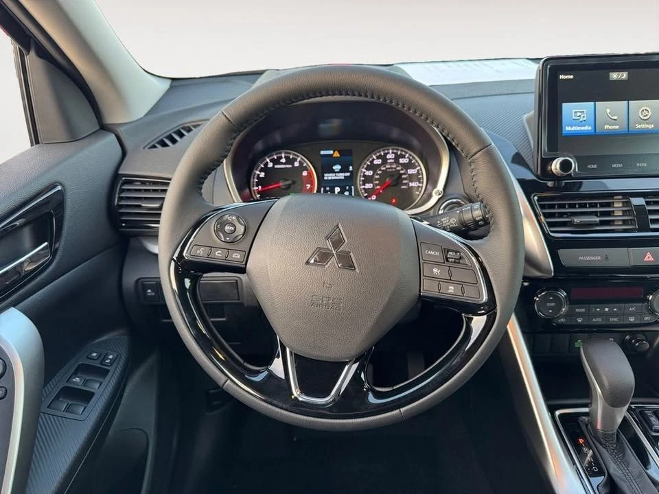 2026 Mitsubishi Eclipse Cross - Image 12 of 15
