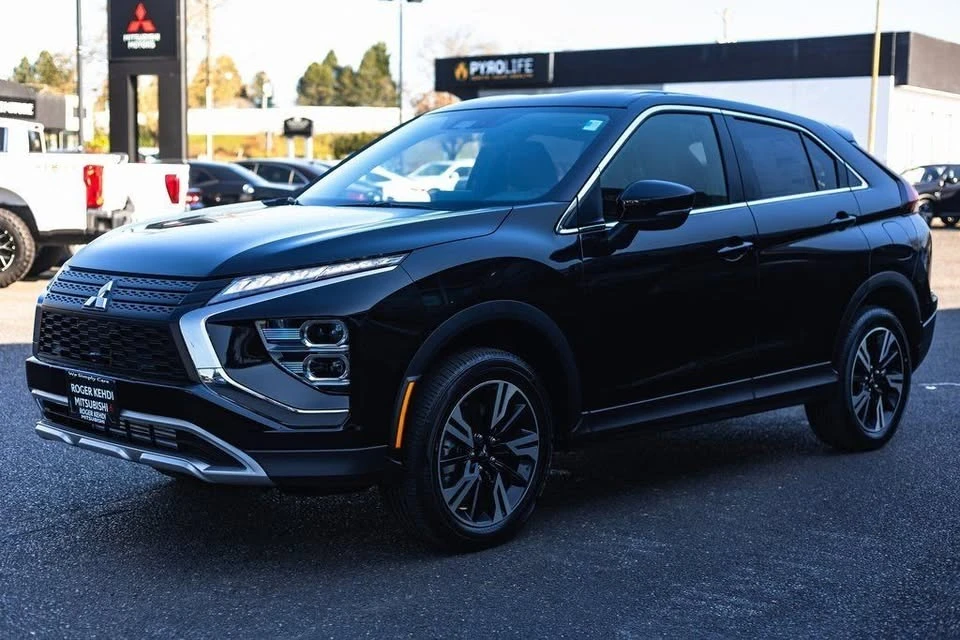 2026 Mitsubishi Eclipse Cross - Image 4 of 20