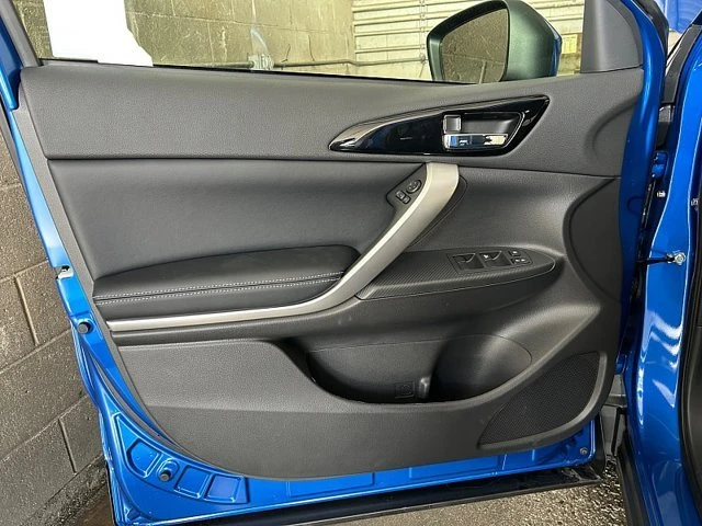 2026 Mitsubishi Eclipse Cross - Image 17 of 20