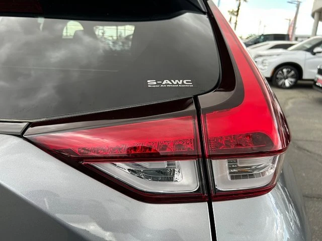 2026 Mitsubishi Eclipse Cross - Image 12 of 20