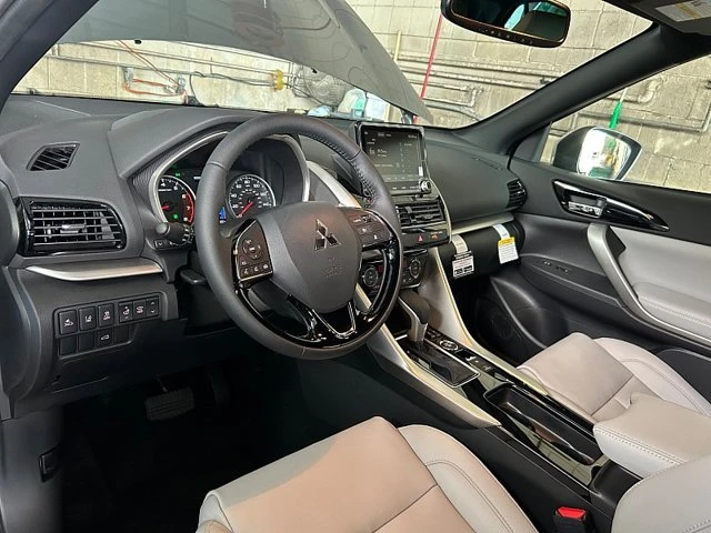 2026 Mitsubishi Eclipse Cross - Image 18 of 20