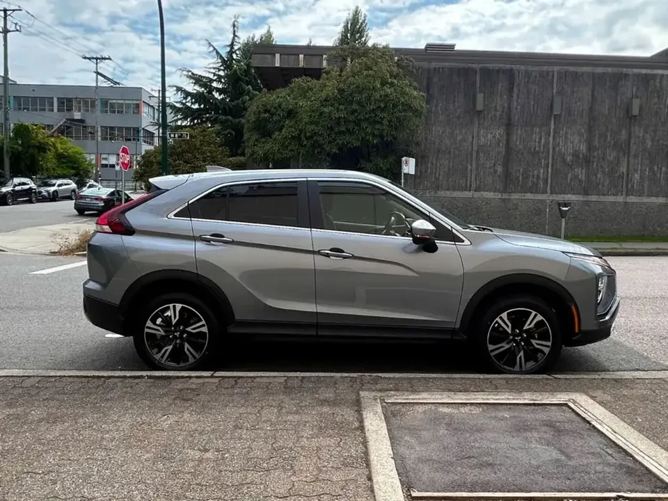 2026 Mitsubishi Eclipse Cross - Image 3 of 20