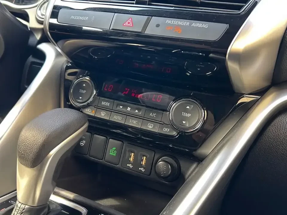 2026 Mitsubishi Eclipse Cross - Image 11 of 20