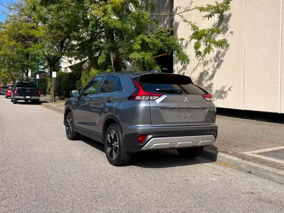 2026 Mitsubishi Eclipse Cross - Image 3 of 20