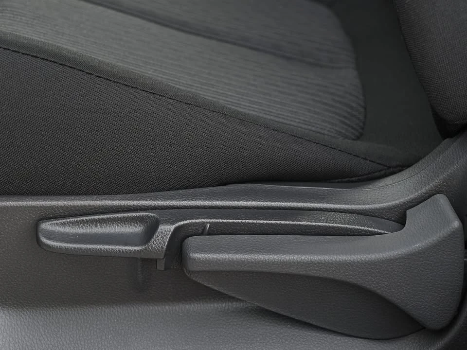 2026 Mitsubishi Eclipse Cross - Image 16 of 20