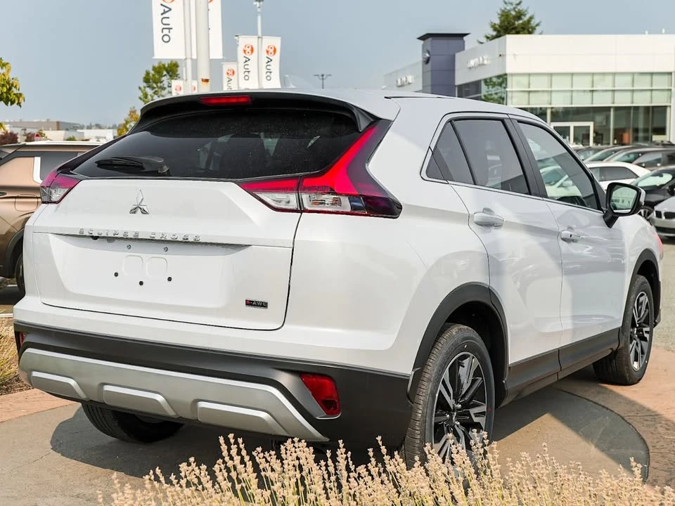 2026 Mitsubishi Eclipse Cross - Image 6 of 20